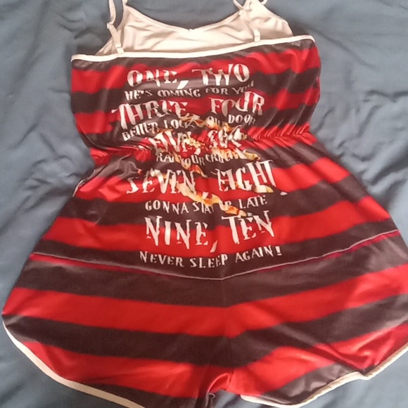 Nightmare On Elm Street romper - Picture 3 of 4